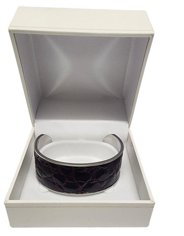 Crocodile leather open bangle