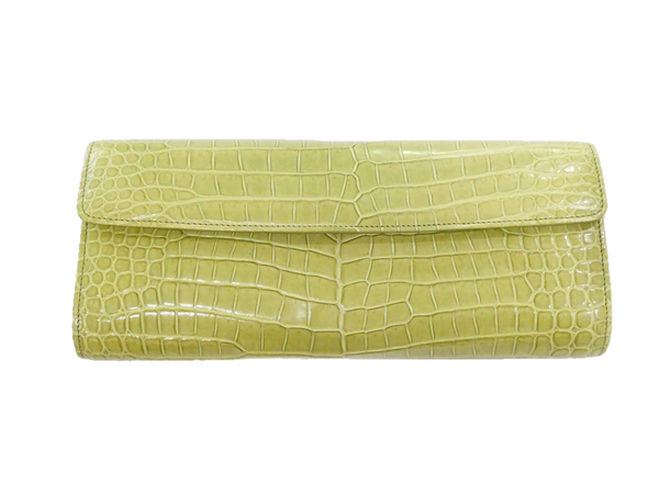 Large Clutch